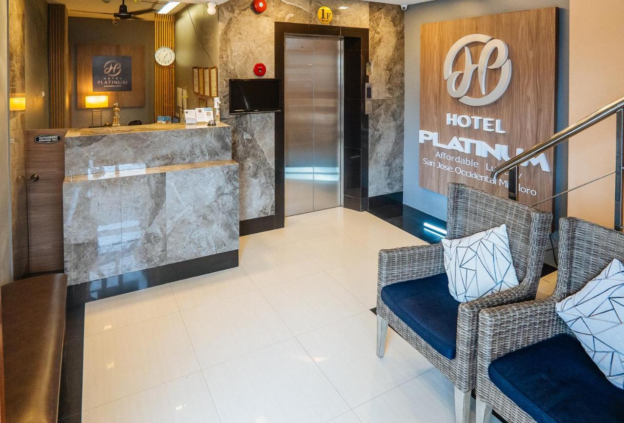Reddoorz Plus @ Hotel Platinum Occidental Mindoro Σαν Χοσέ Εξωτερικό φωτογραφία
