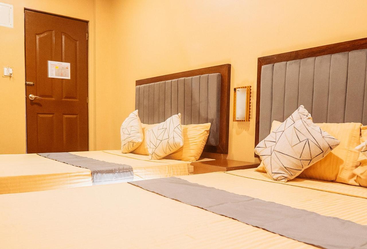 Reddoorz Plus @ Hotel Platinum Occidental Mindoro Σαν Χοσέ Εξωτερικό φωτογραφία