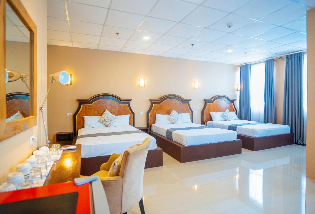 Reddoorz Plus @ Hotel Platinum Occidental Mindoro Σαν Χοσέ Εξωτερικό φωτογραφία